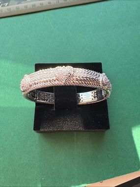 Judith Ripka vintage heart kick bangle bracelet.